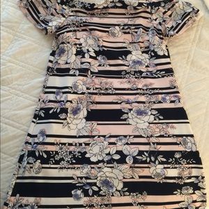 Jessica Simpson off the shoulder dress size 10